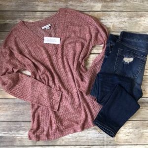 AEO • SOFT AND SEXY PLUSH WAFFLE POCKET T-SHIRT